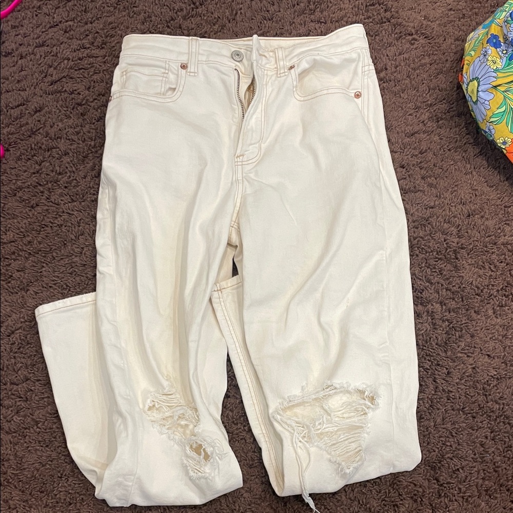 American Eagle Outfitters Cream Distressed Boyfriend Jeans